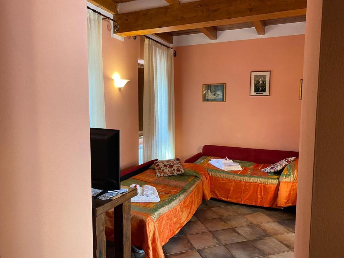 Borgo Delle Panie Bed & Breakfast Careggine Exterior photo