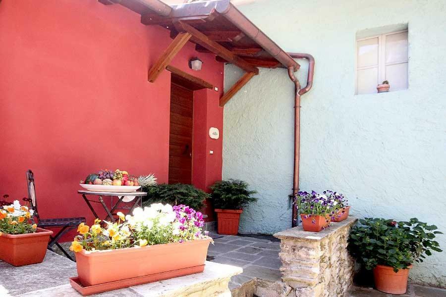 Borgo Delle Panie Bed & Breakfast Careggine Exterior photo