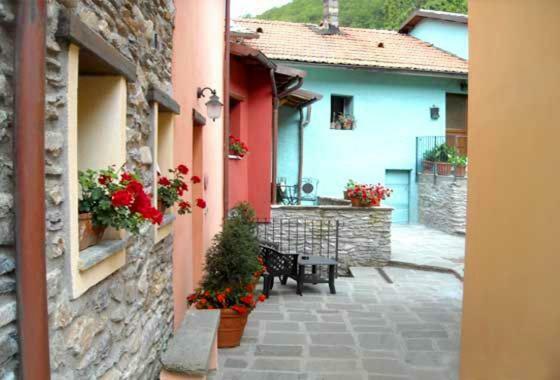 Borgo Delle Panie Bed & Breakfast Careggine Exterior photo