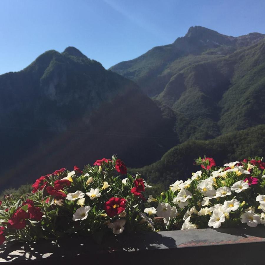 Borgo Delle Panie Bed & Breakfast Careggine Exterior photo